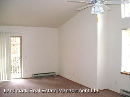 Building Photo - 3206 W Maplewood Ave