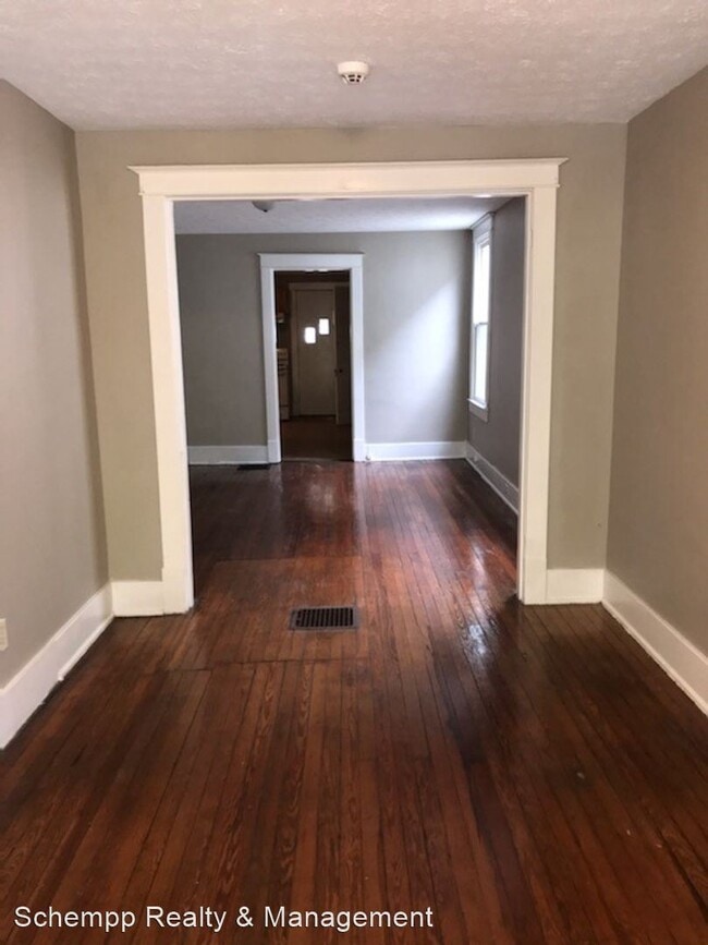 Building Photo - 2 br, 1 bath House - 2213 W. Kentucky St