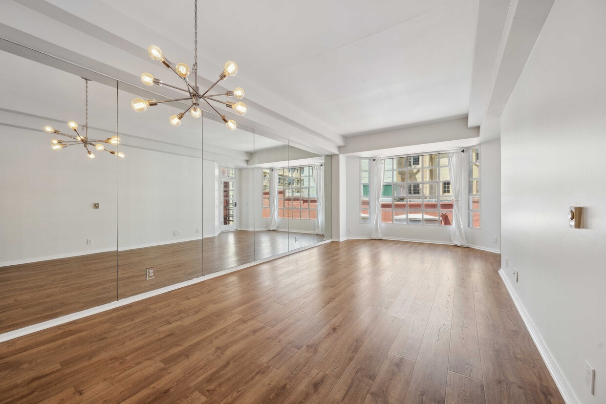 Foto principal - 611 Mason St