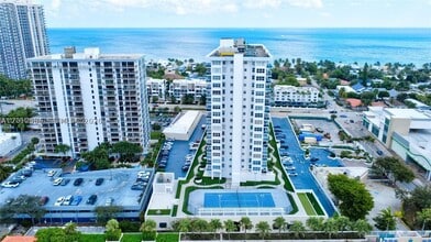 Building Photo - 3015 N Ocean Blvd