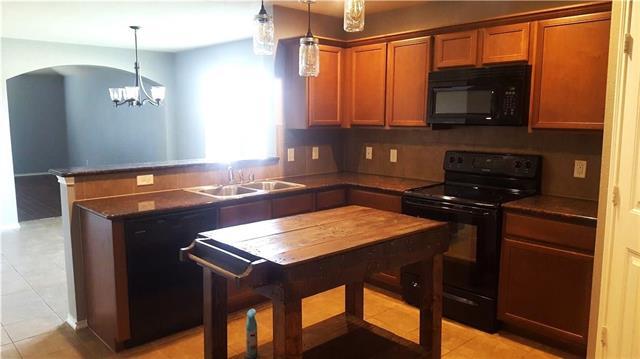 Building Photo - 3213 Elam Dr