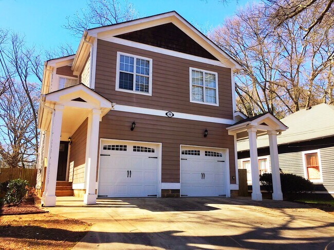 Foto del edificio - 190 Hutchinson St NE
