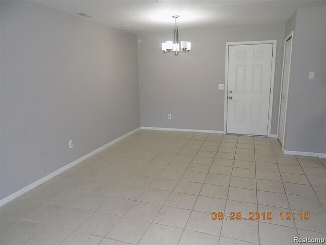 Foto del edificio - 45542 Hidden View Ct