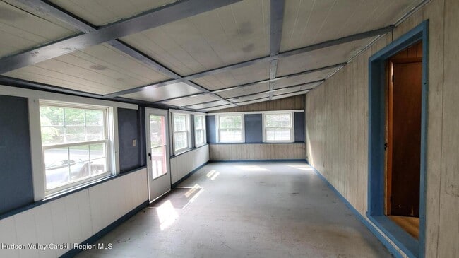 Building Photo - 6074 US-9W