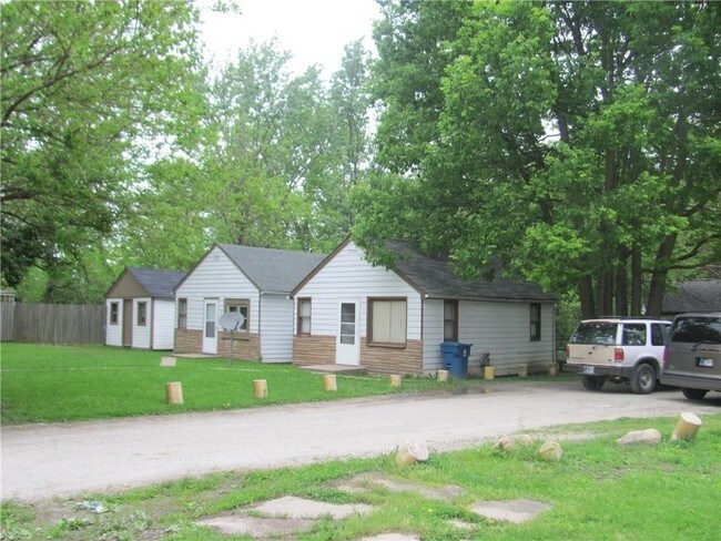 Building Photo - 313-315 N Mickley Ave