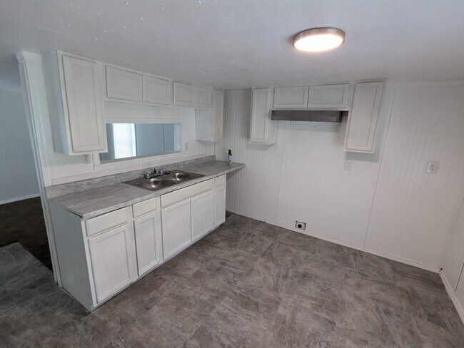 Building Photo - 111 Ute Trl