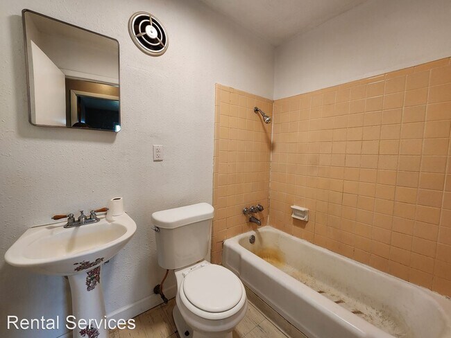 Foto del edificio - 3 br, 2 bath House - 4395 Beverly Avenue