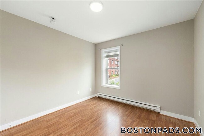 Foto del edificio - 24 Charlton St
