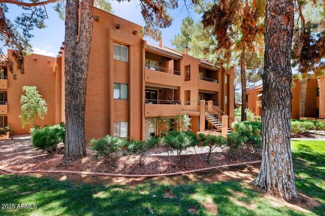 Foto del edificio - 4704 E Paradise Village Pkwy N