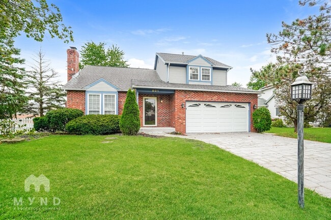 Building Photo - 801 Ashford Glen Dr