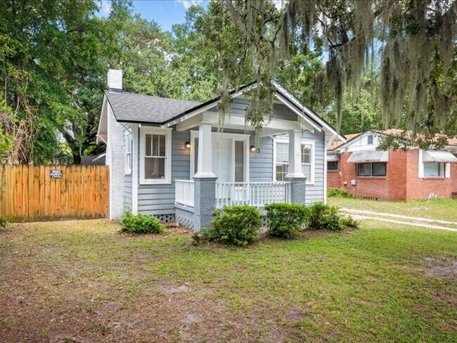 Foto del edificio - 45 W 55th St