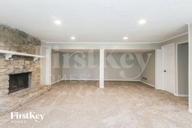 Foto del edificio - 4639 Thornleigh Dr