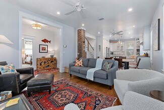 Building Photo - 146 Blanco St