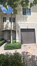 Building Photo - 2675 SW 81st Terrace