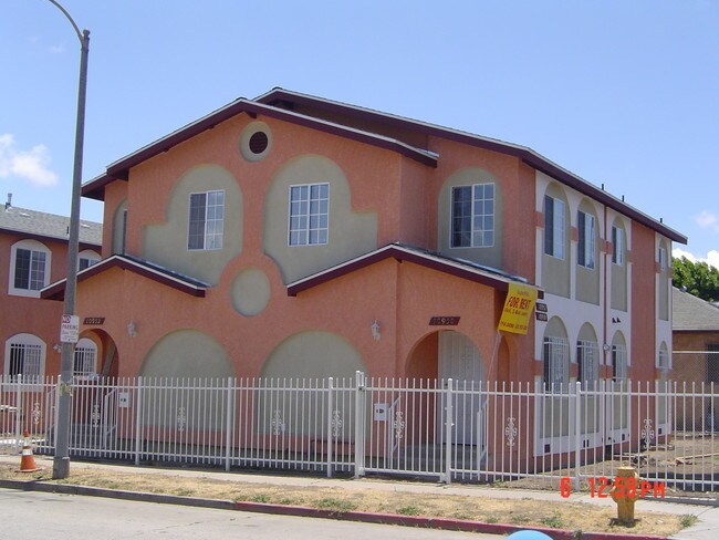 Foto del edificio - 10950 S Figueroa St