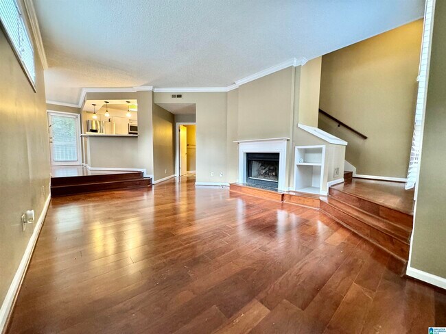 Building Photo - 3026 Cahaba Cliffs Dr
