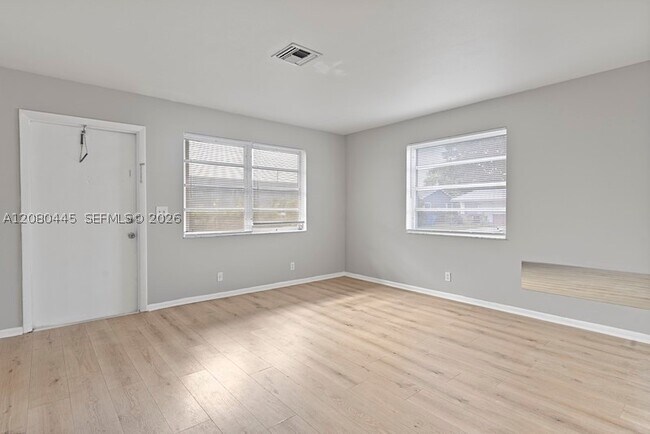Foto del edificio - 1610 Shirley Ct
