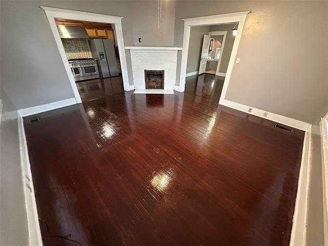 Foto del edificio - 5614 Columbia Ave