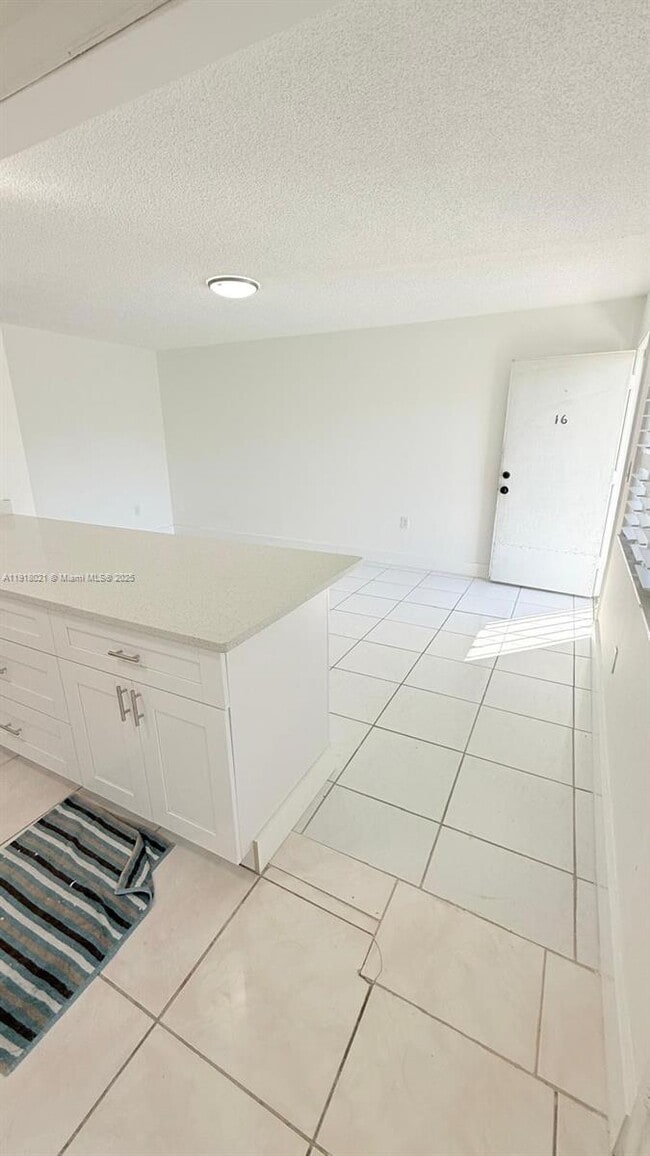 Foto del edificio - 20337 NE 2nd Ave