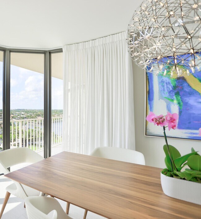 Foto del edificio - 2917 S Ocean Blvd