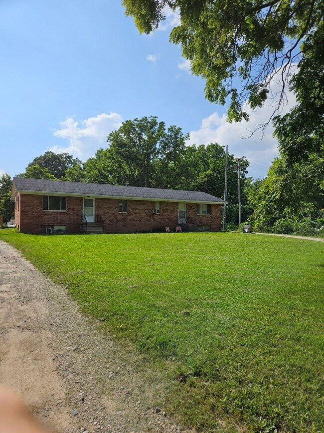 Photo - SEYM Apartment