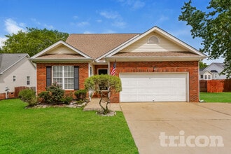 Building Photo - 118 Saddlemount Ln