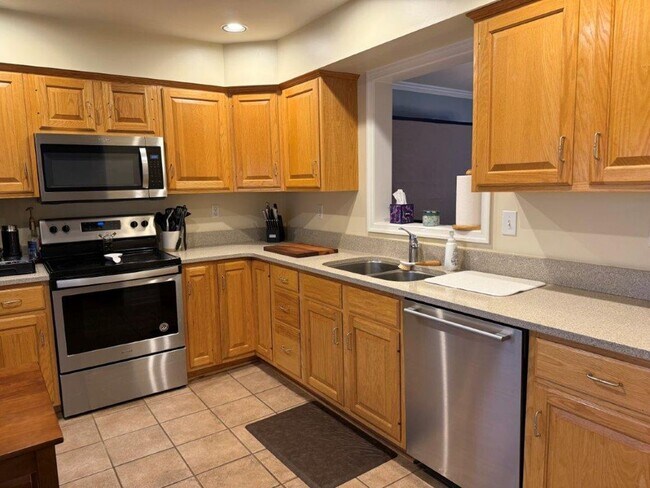 Foto del edificio - 2219 Brigade Rd