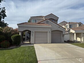 Building Photo - 2891 Cherry Hills Dr
