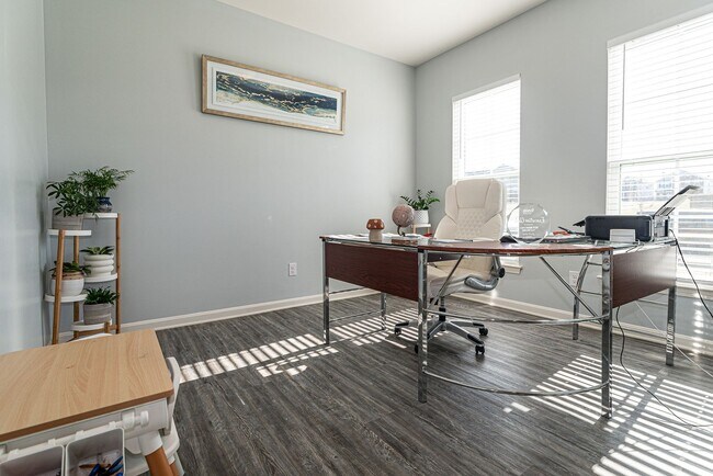 Building Photo - Spacious 4-Bedroom, 2.5-Bath Home for Rent...