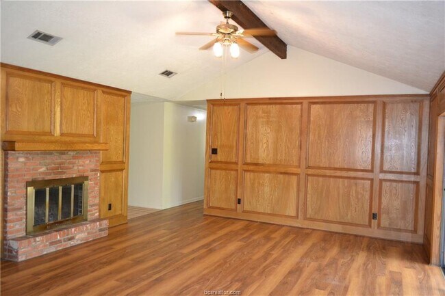 Foto del edificio - 7801 Shiloh Ct