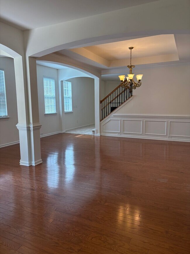 Foto del edificio - All you need and more in Millbridge!