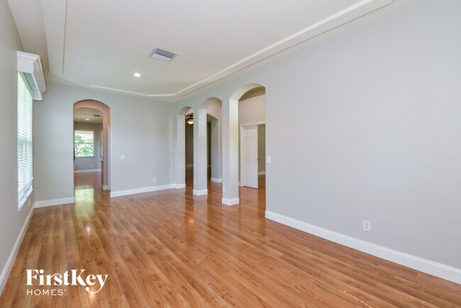 Building Photo - 5240 Creekside Trail