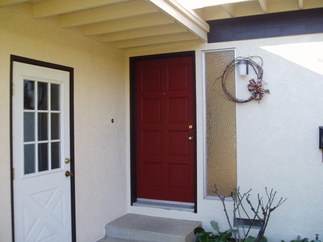 Building Photo - 6011 Leafwood Dr