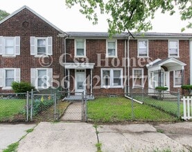 Building Photo - 2761 N Constitution Rd