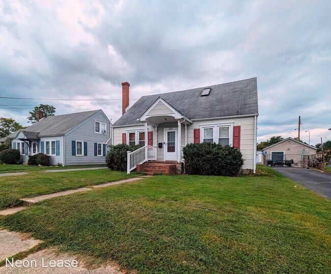 Building Photo - 3 br, 1 bath House - 1024 South Bradford S...