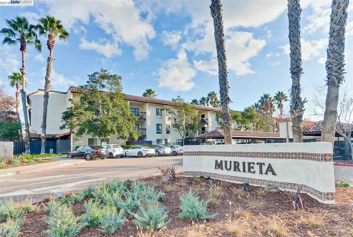 Primary Photo - COMING SOON! $2850 / 2 BR - GORGEOUS REMOD...