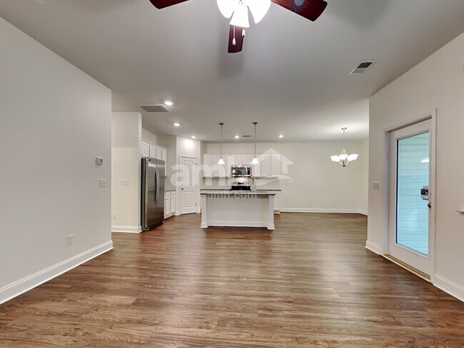 Building Photo - 145 Sweetgum Drive