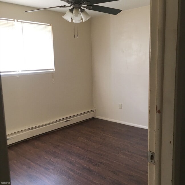 Foto del edificio - 2 br, 1 bath  - 132 Jones St Apt 5