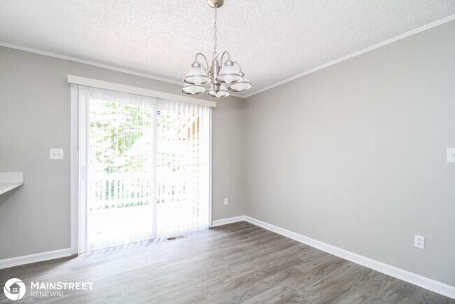Building Photo - 2103 STONEYCREEK DR, HIGH POINT, NC 27265