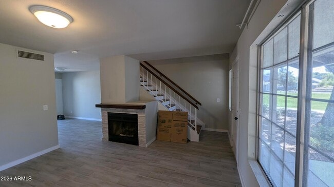 Building Photo - 860 N McQueen Rd