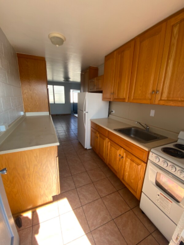 Building Photo - 823 Waiaka Pl