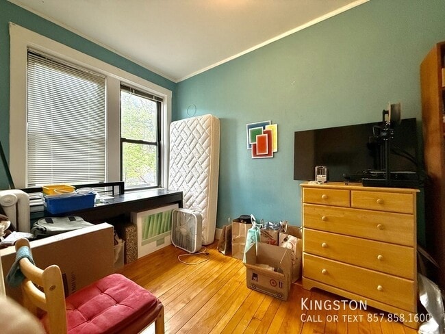 Photo - 125 Babcock St Apartment