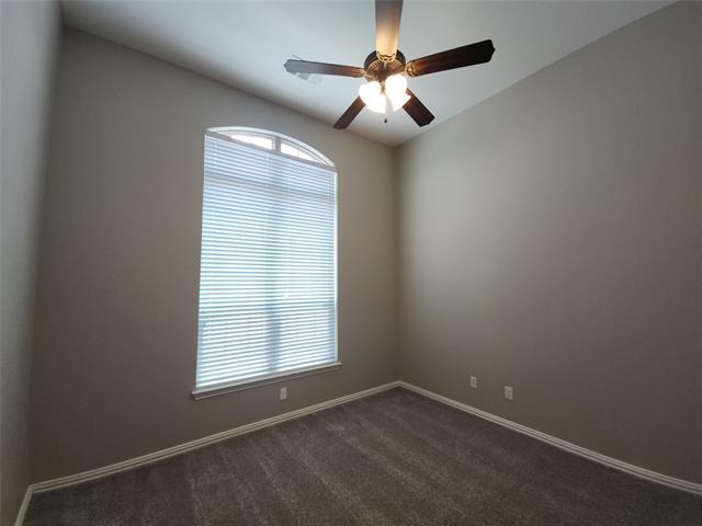 Building Photo - 1204 Wedgewood Dr