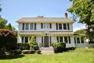 Building Photo - 408 Riverside Ave