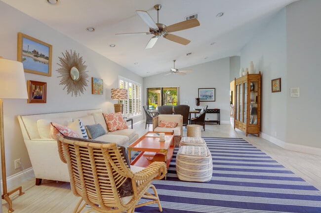 Building Photo - 11949 Rosetree Terrace