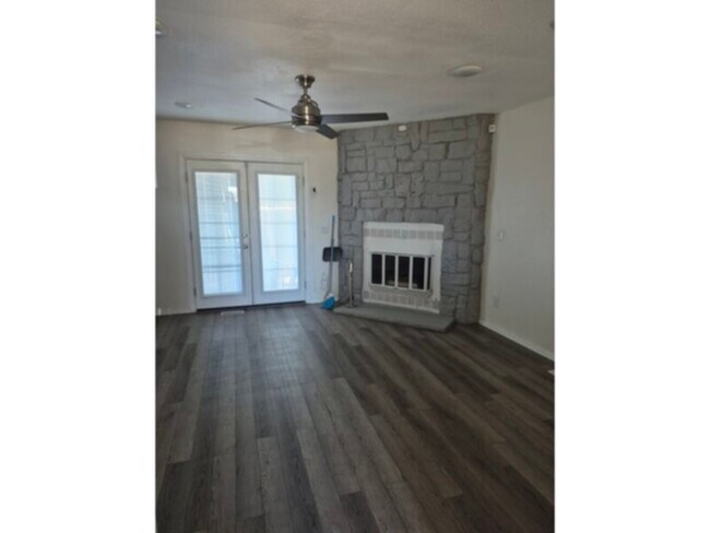 Foto del edificio - Townhouse