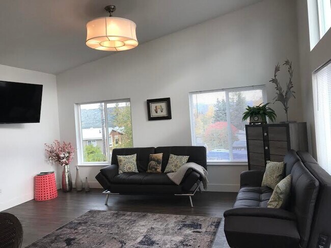 sala de estar - 343 W 12th Ave