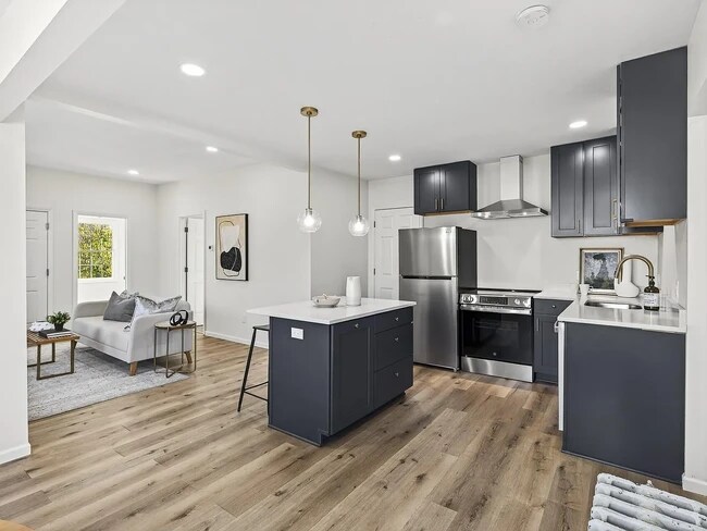 Foto del edificio - 1730 5th St NE