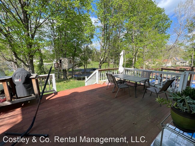 Foto del edificio - 4 br, 2.5 bath House - 1419 E. Browning Lane