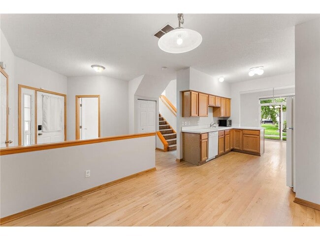 Foto del edificio - 4179 Running Brook Rd